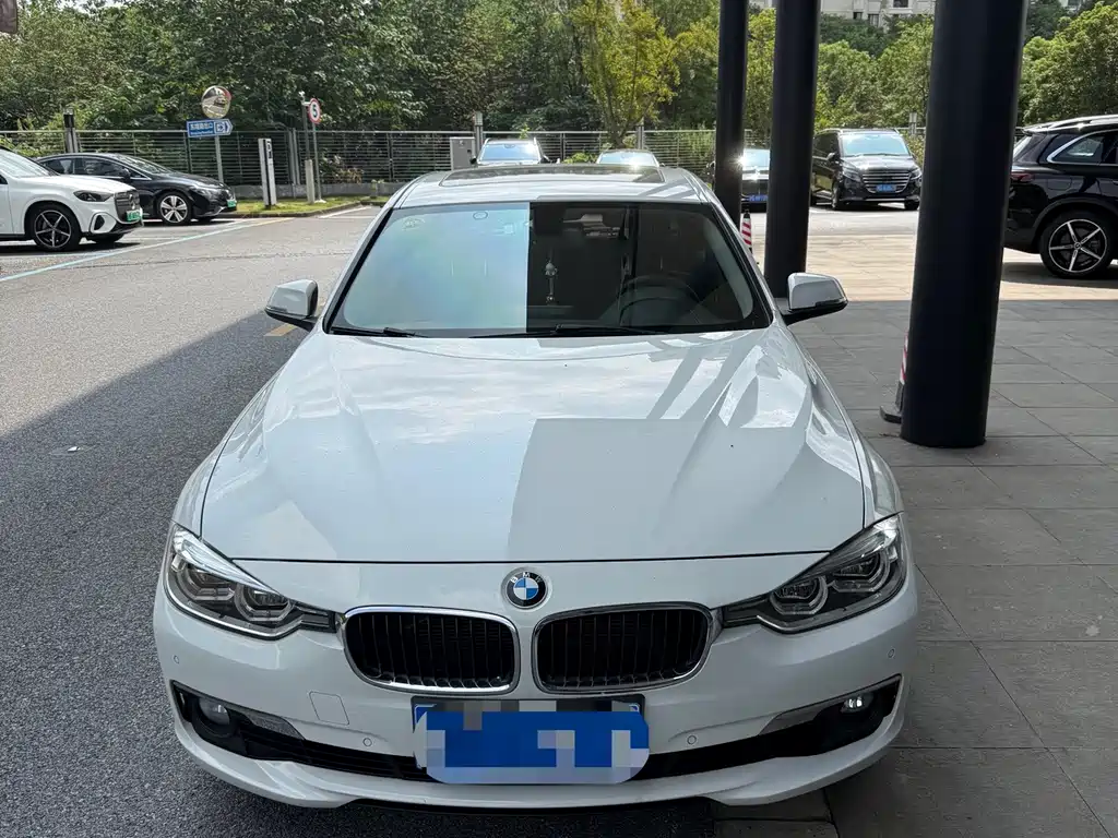 BMW 3 Series — миниатюра 2
