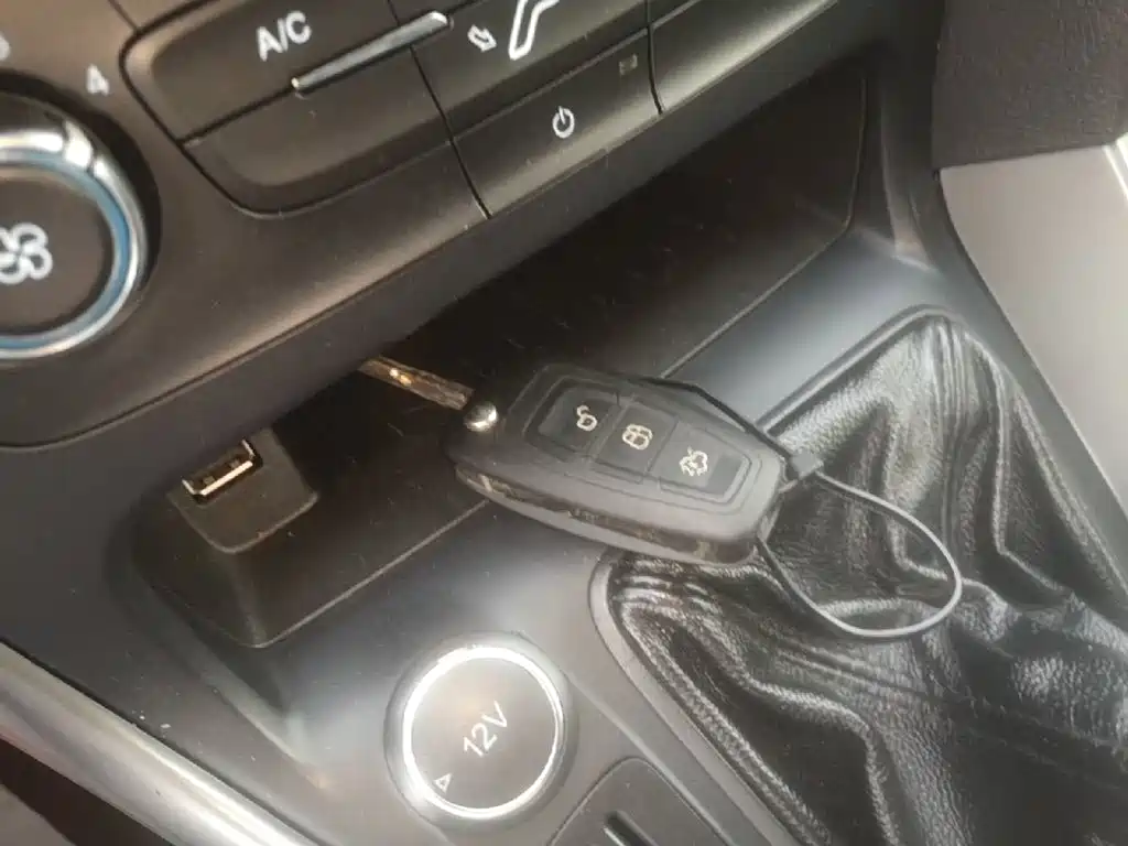 Ford Focus — миниатюра 9