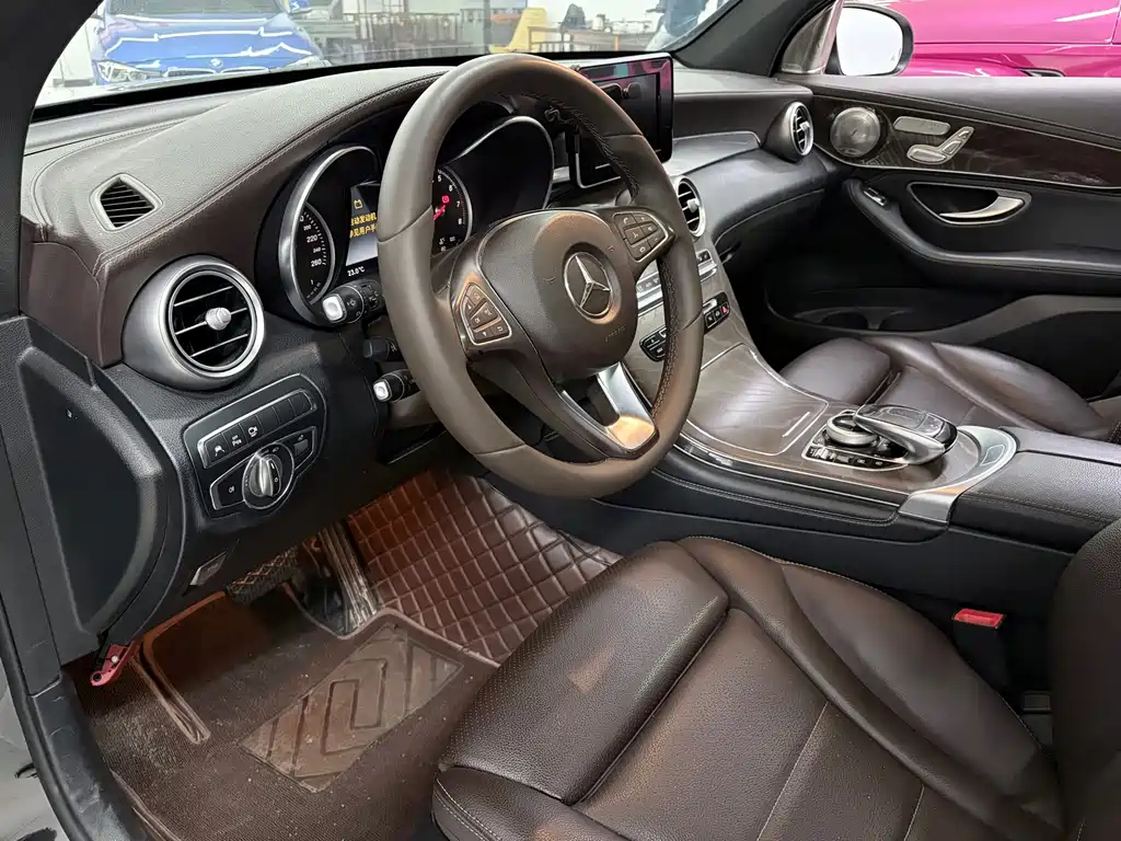 Mercedes-Benz GLC — миниатюра 6