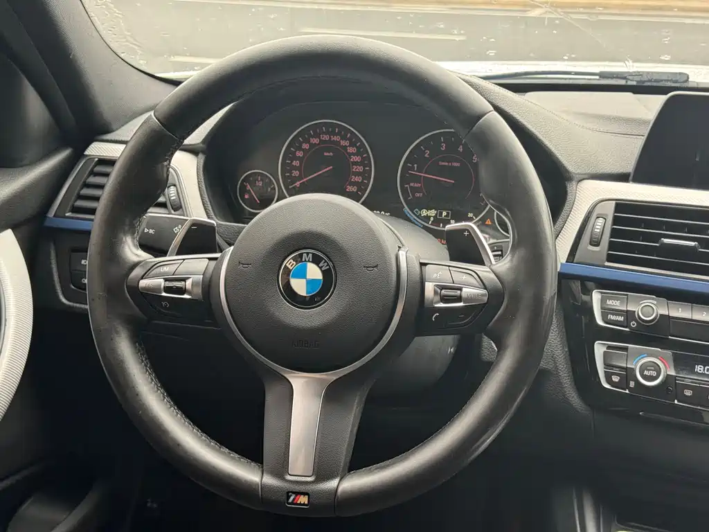 BMW 3 Series — миниатюра 6