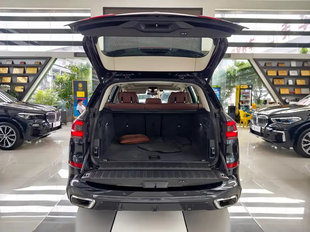 BMW X5 (Import) — миниатюра 15