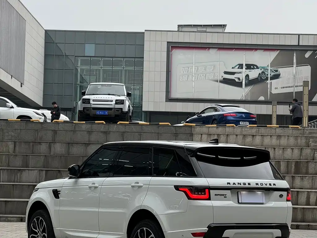 Land Rover Range Rover Sport 2022 3.0 L6