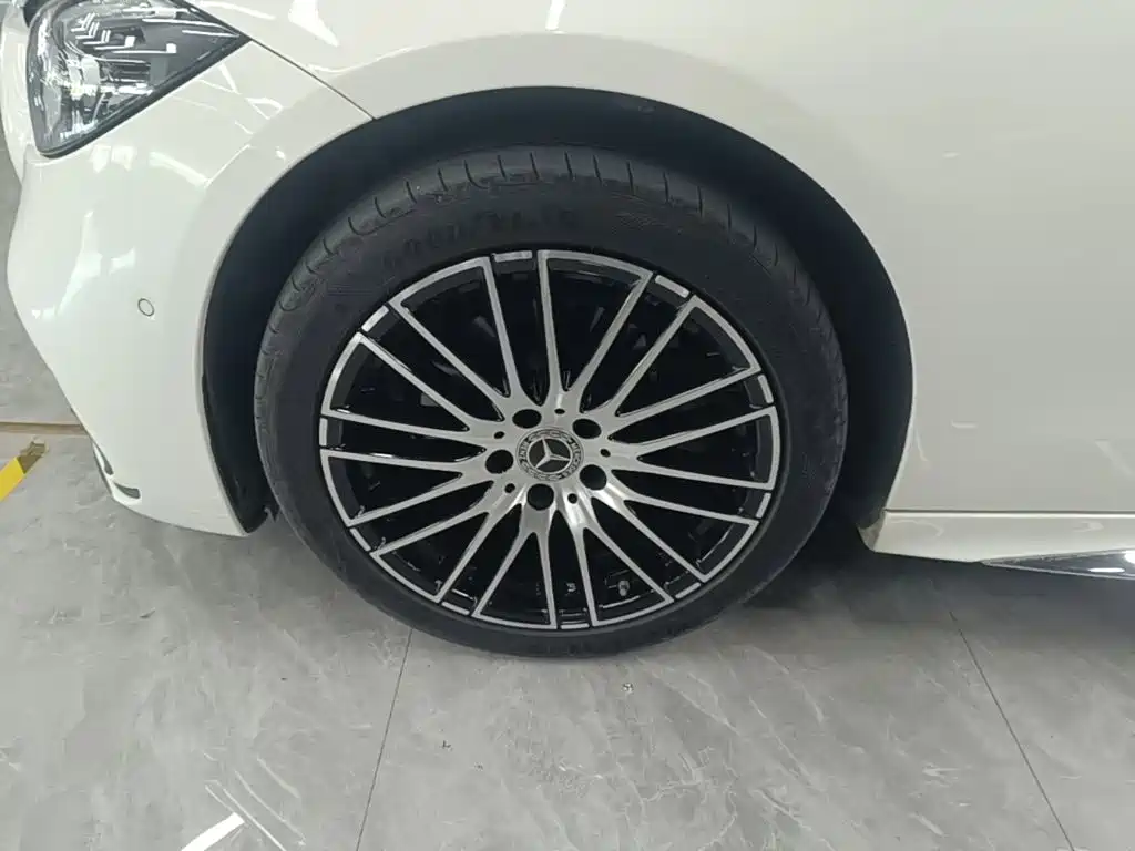 Mercedes-Benz C-Class — миниатюра 23