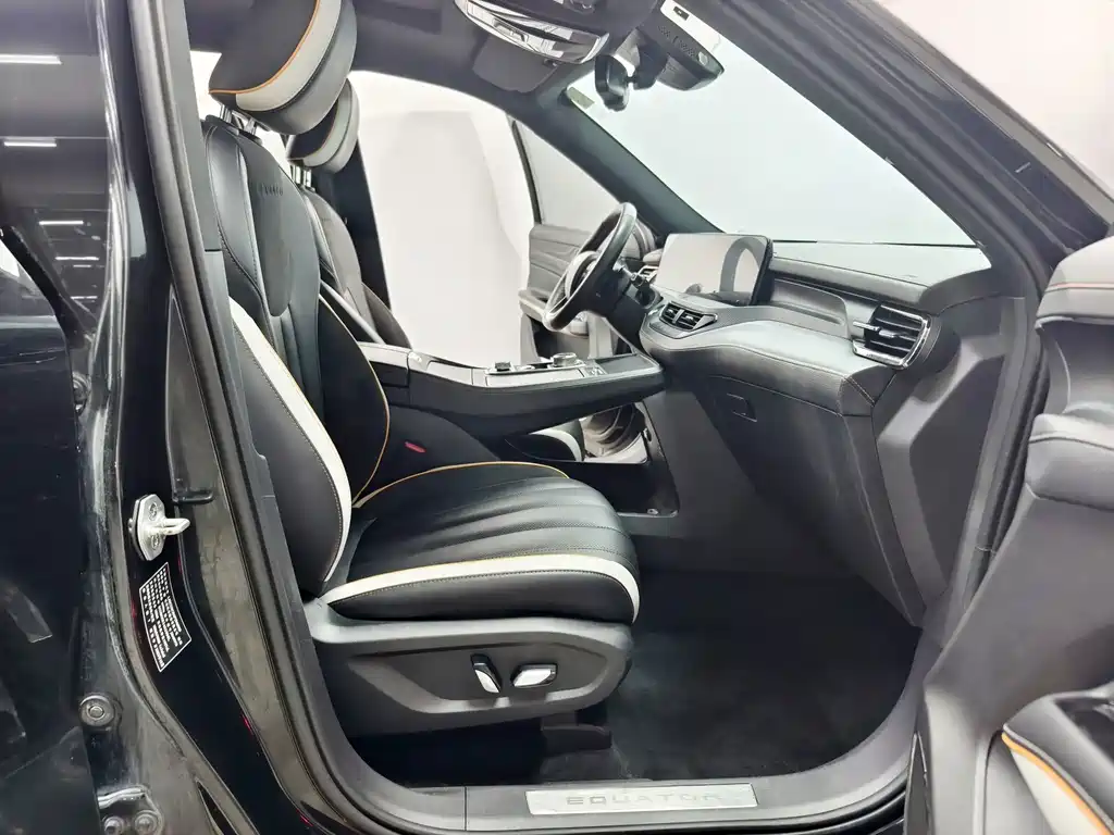 Ford Equator — миниатюра 14