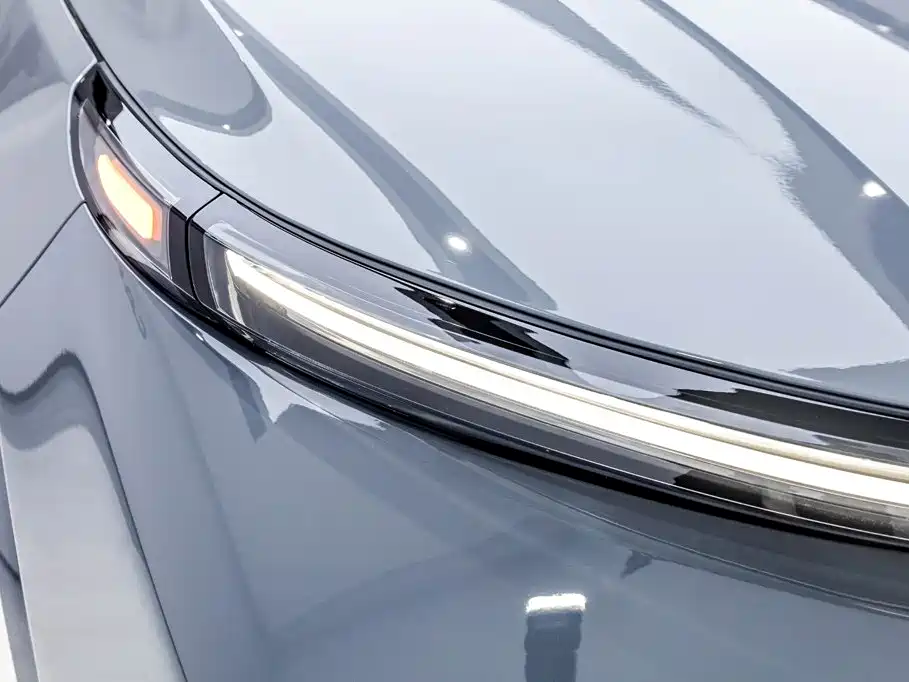Li Auto Li L8 — миниатюра 18