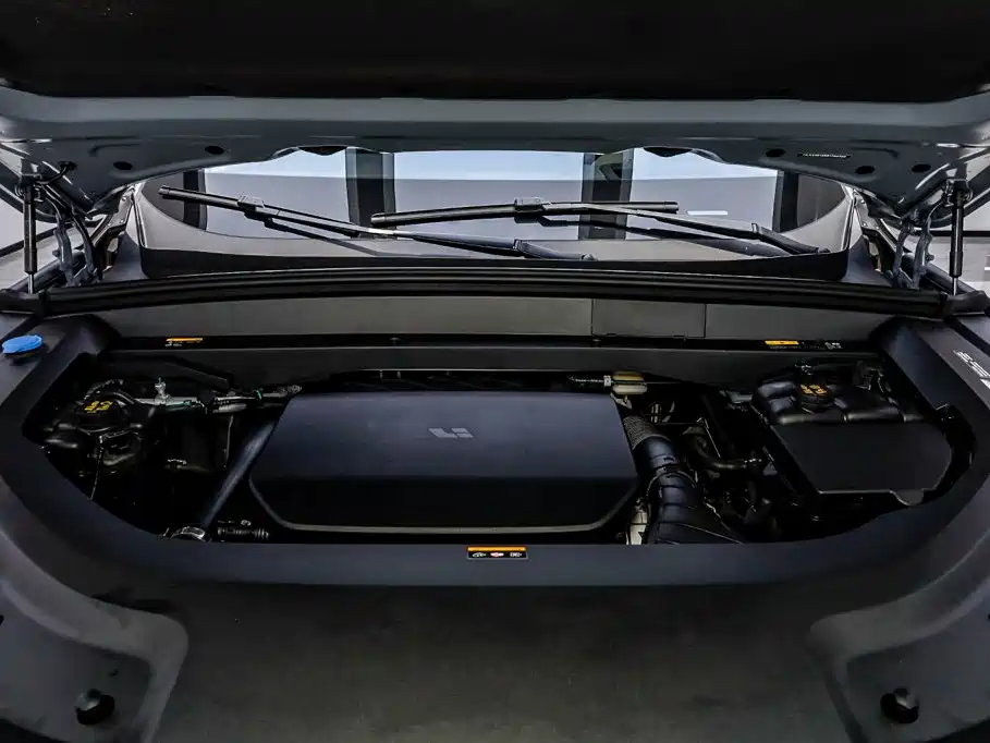 Li Auto Li L8 — миниатюра 35