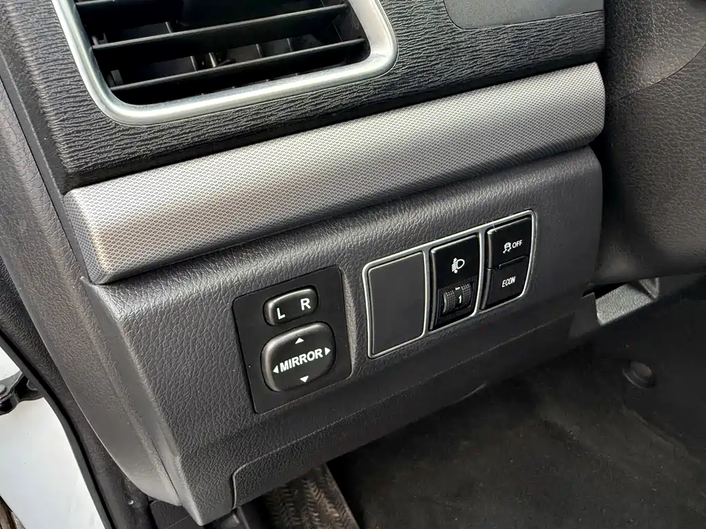 Haval M6 — миниатюра 18
