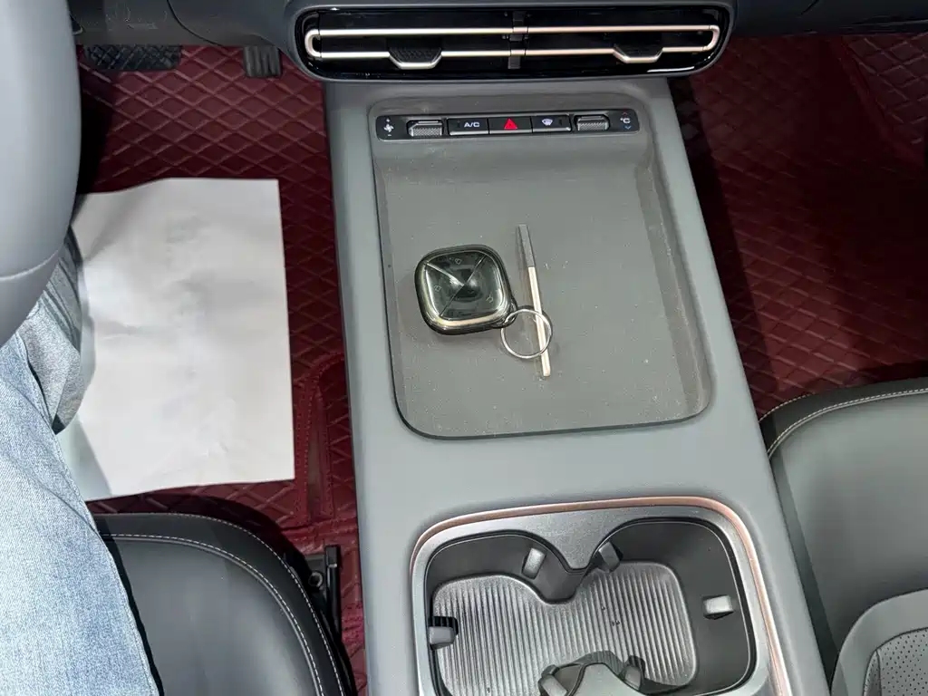 Wuling Xingguang — миниатюра 12