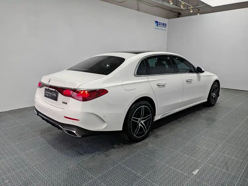Mercedes-Benz E-Class E 2025 E 300 L Luxury Sport