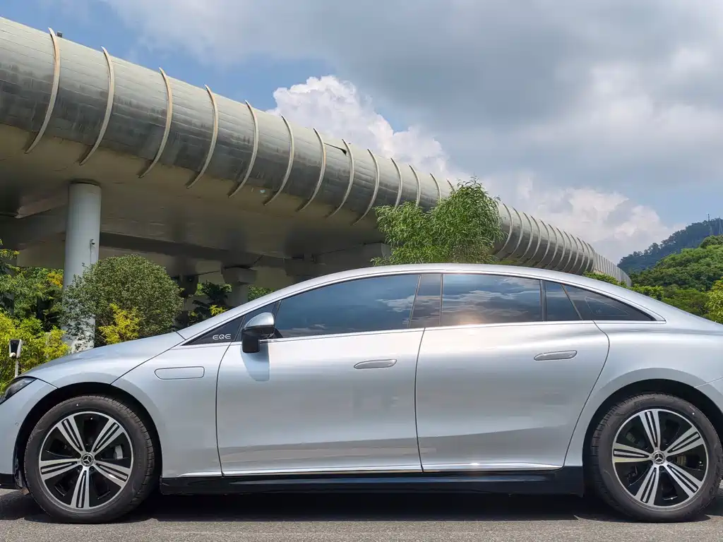 Mercedes-Benz EQE — миниатюра 4