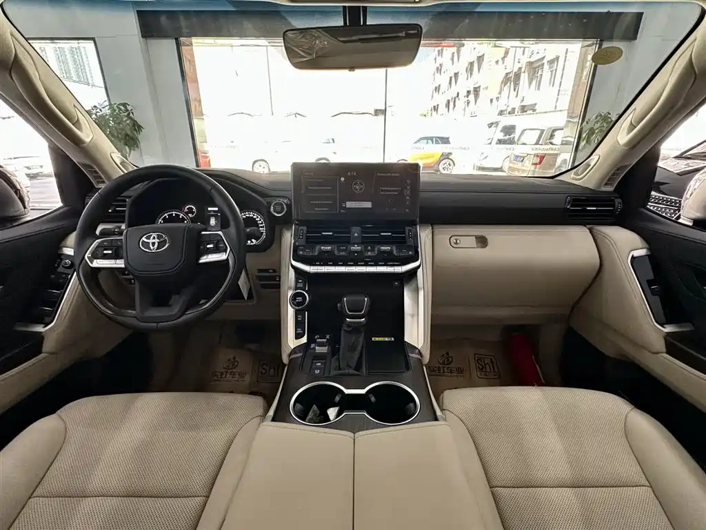Toyota Land Cruiser 2025 3.5T