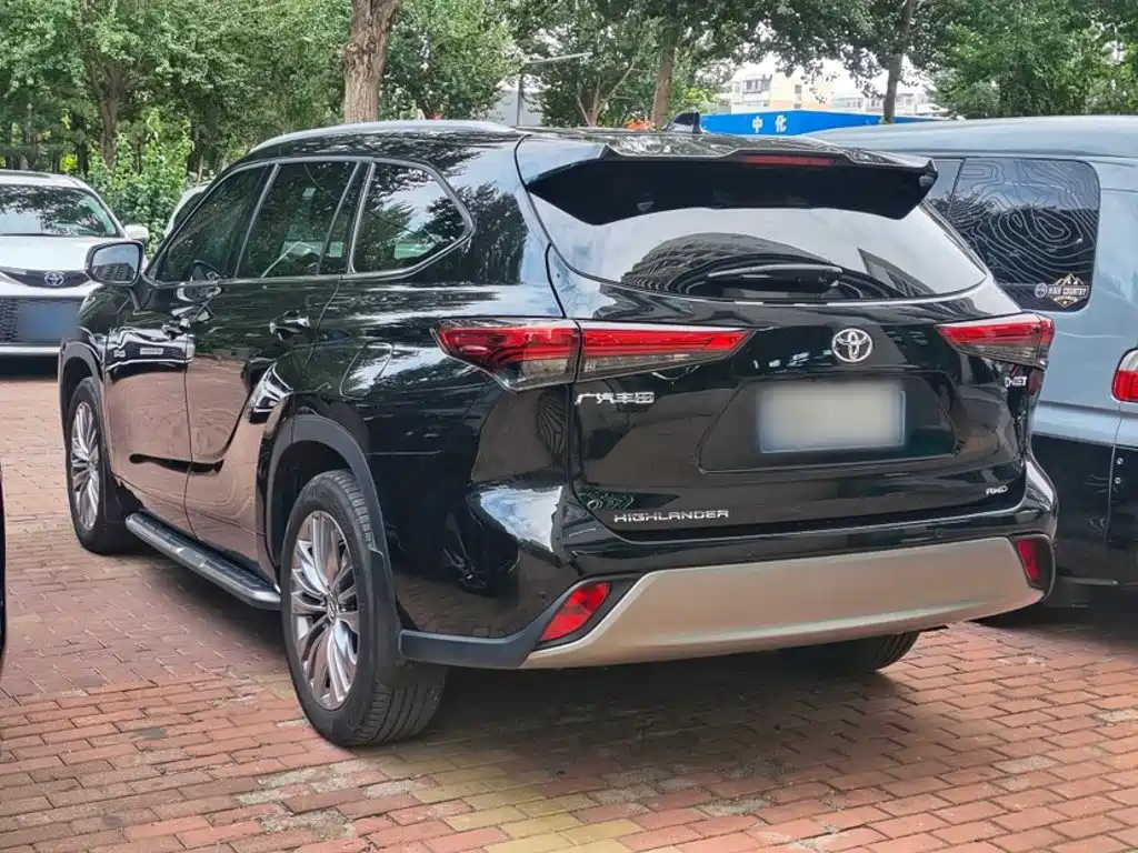 Toyota Highlander — миниатюра 12