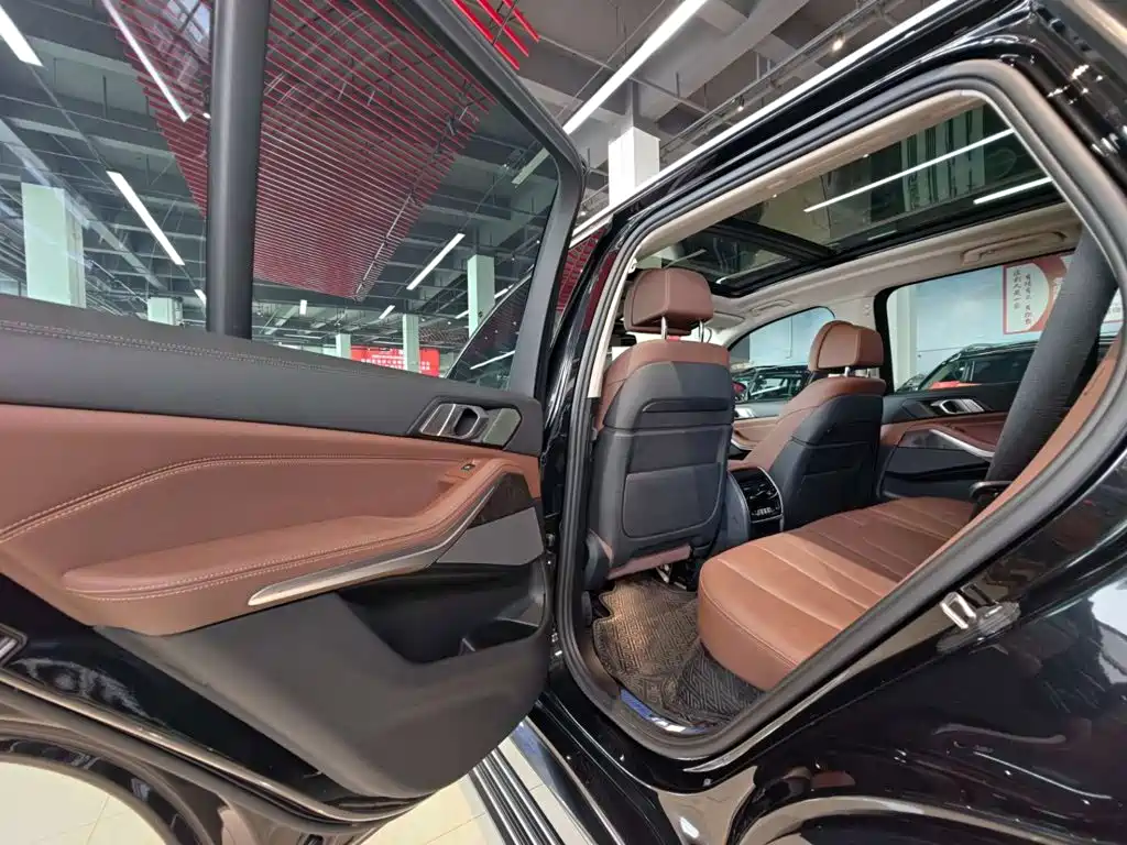 BMW X5 (Import) — миниатюра 34