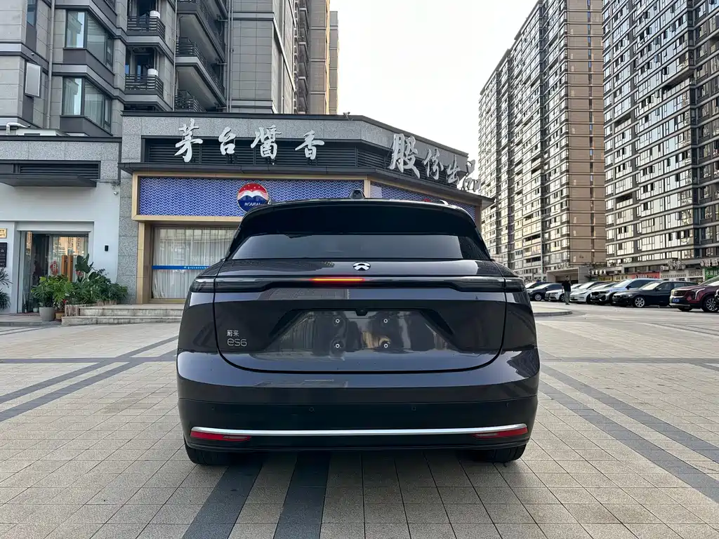 NIO ES6 — миниатюра 11