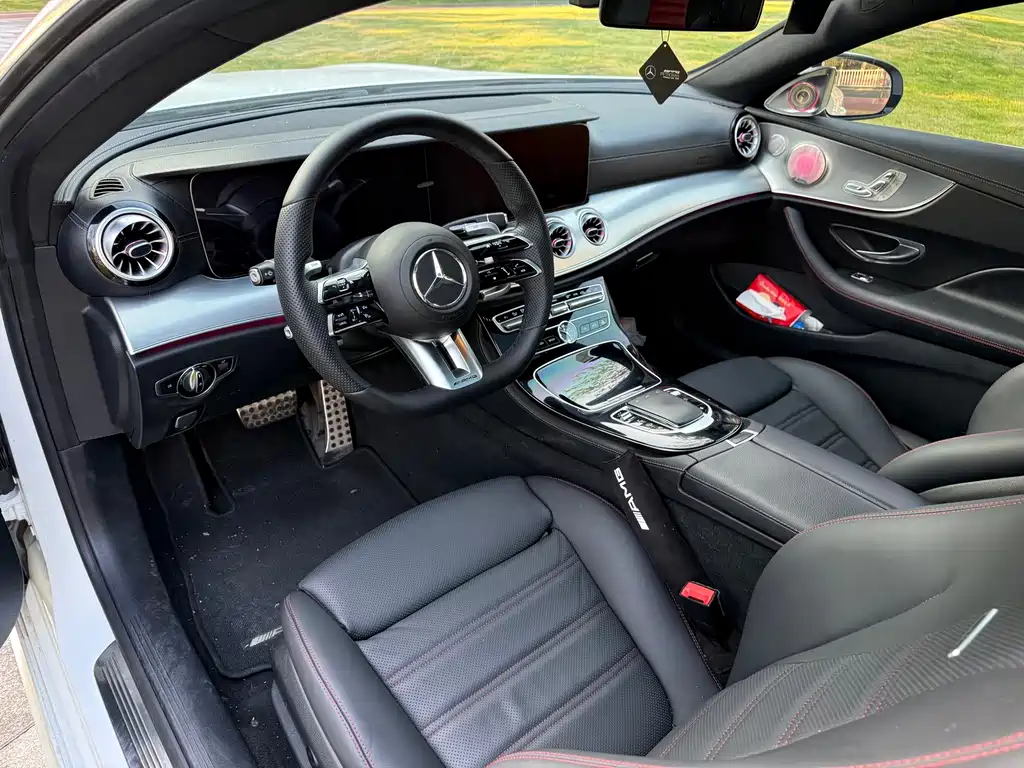 Mercedes-Benz E-Class (Import) — миниатюра 8