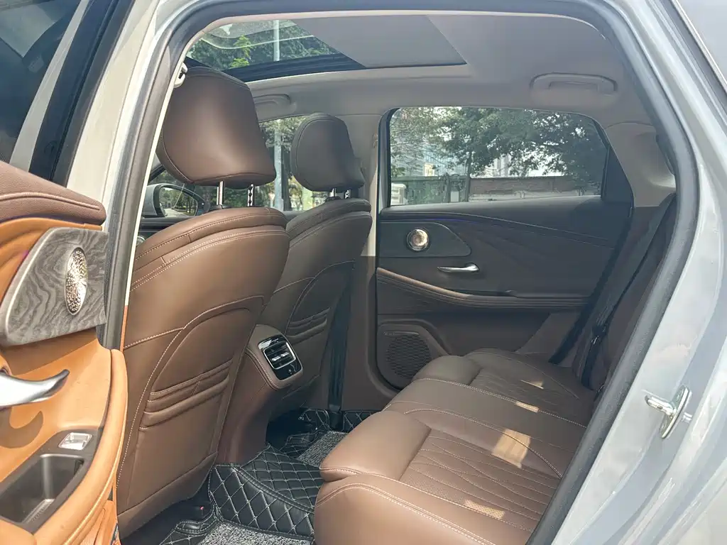 Chery Arrizo 8 — миниатюра 30