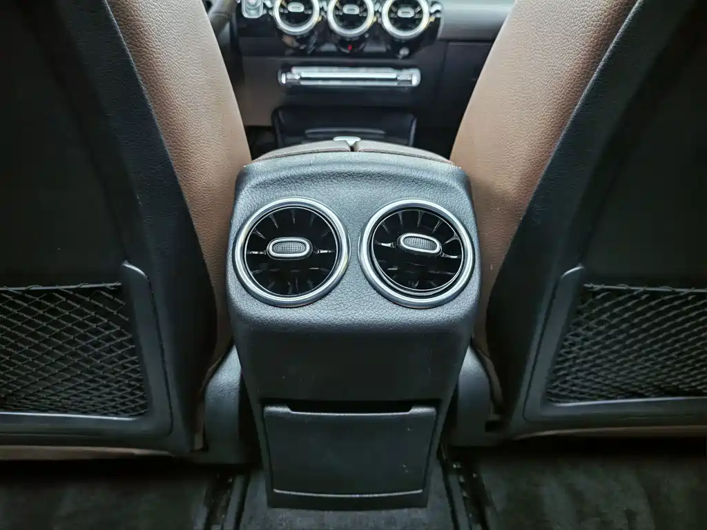 Mercedes-Benz A-Class — миниатюра 18