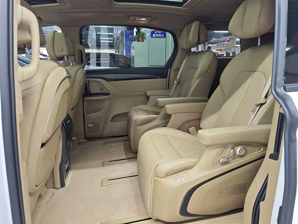 Buick GL8 2021 ES 653T Flagship