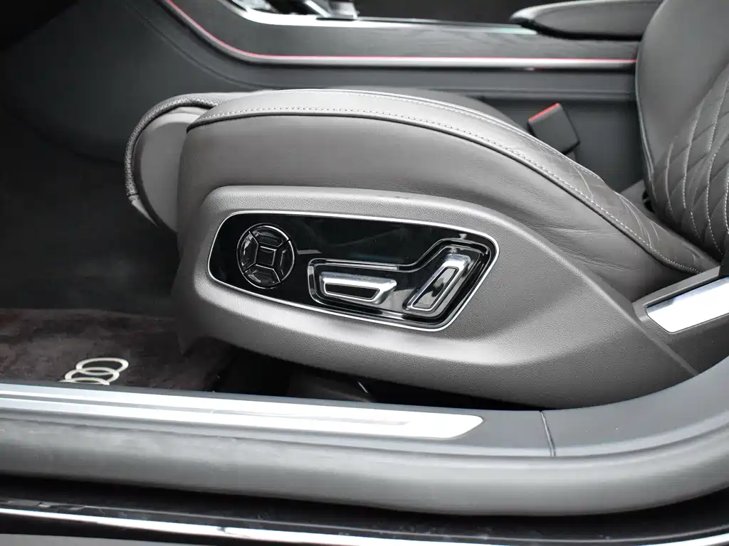 Audi A8 — миниатюра 18