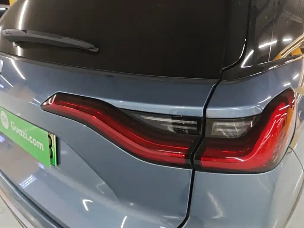 NIO ES8 — миниатюра 8
