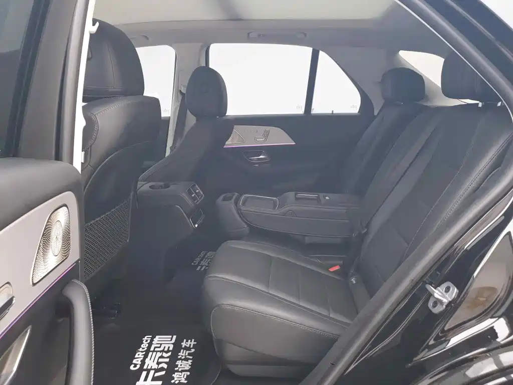 Mercedes-Benz GLE (Import) — миниатюра 15