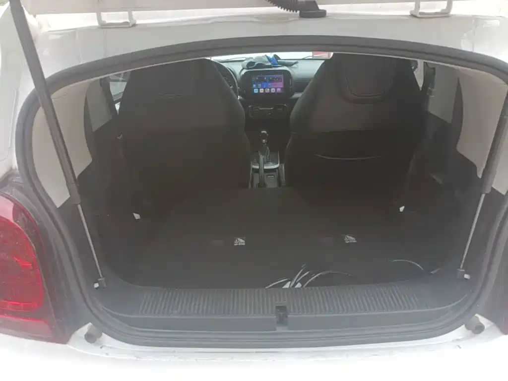 Roewe Clever — миниатюра 19