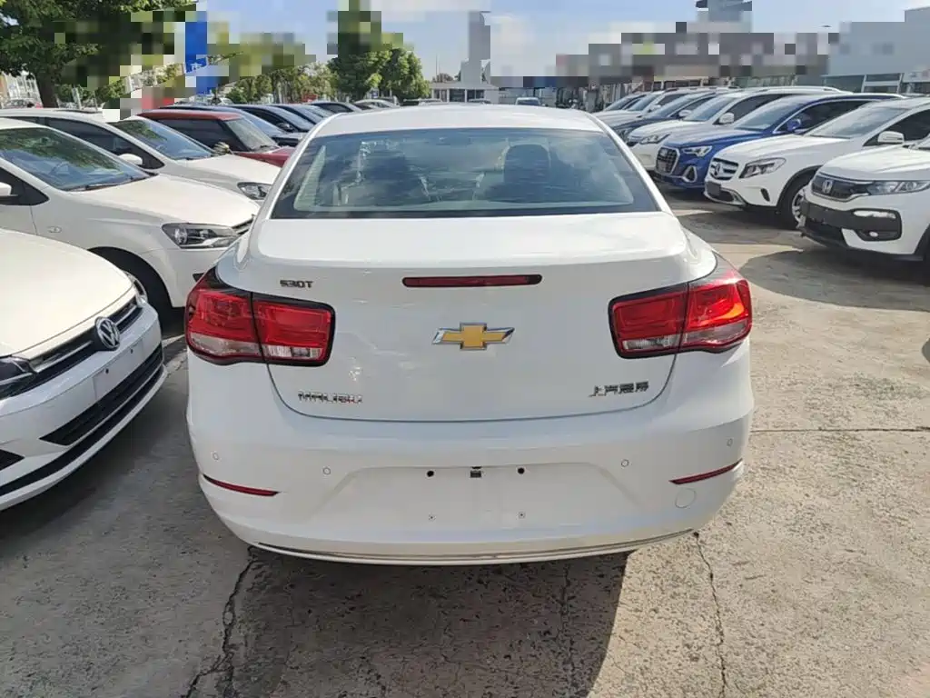 Chevrolet Malibu — миниатюра 6