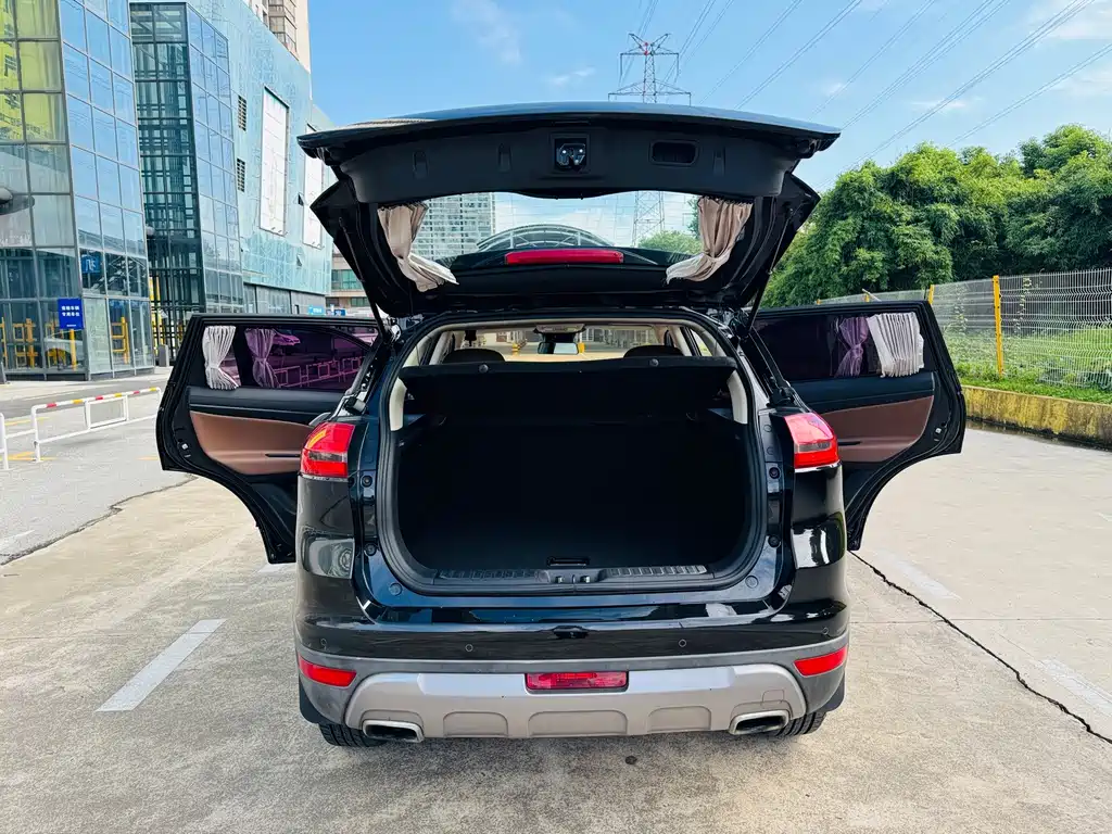 Geely Boyue — миниатюра 10