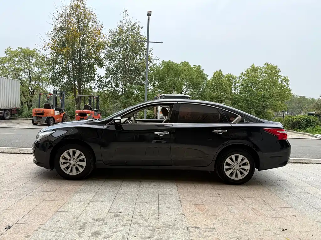 Nissan Altima 2016 2.0L XL Comfort