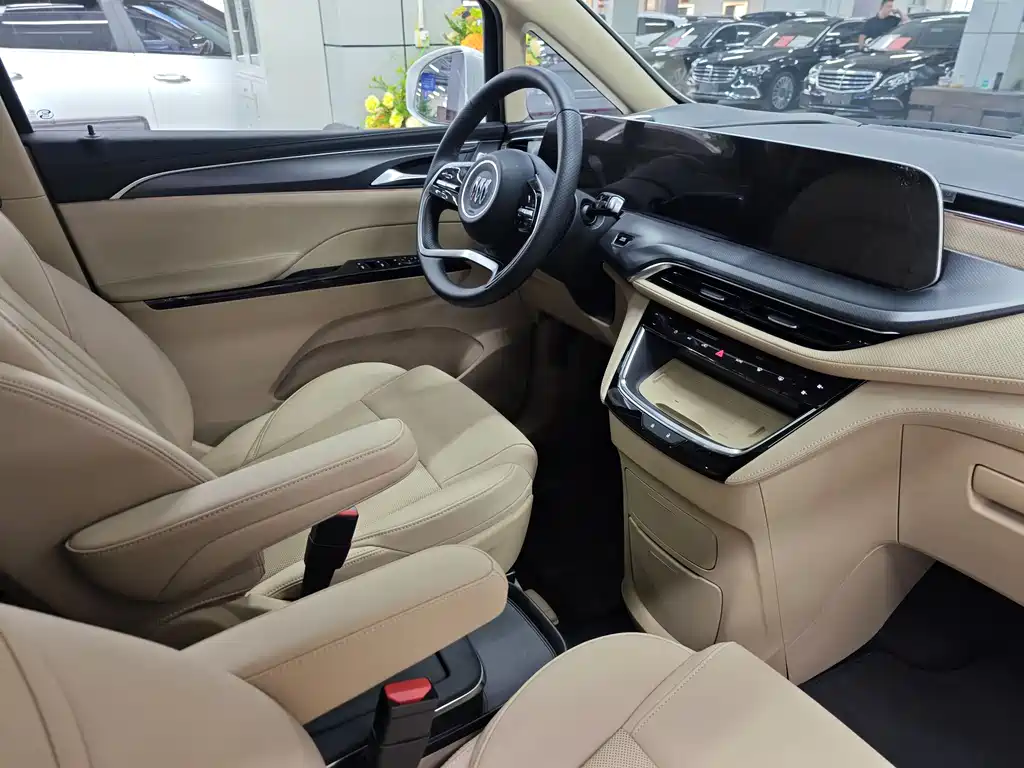 Buick GL8 2025 Premium