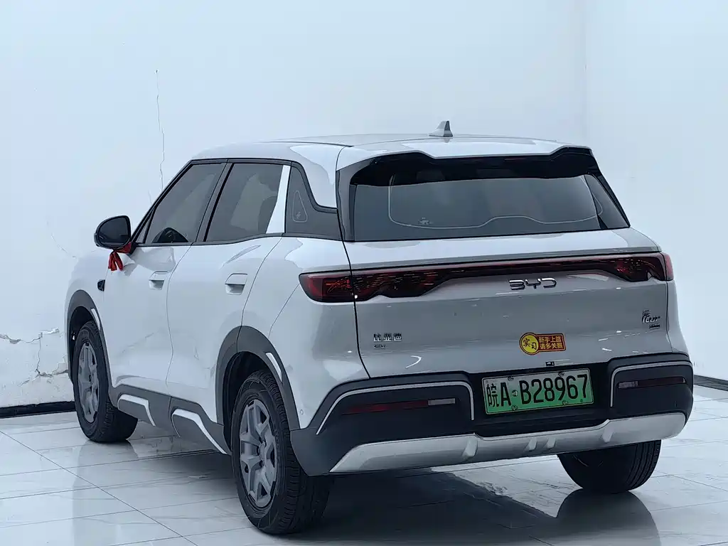 BYD Yuan UP — миниатюра 14