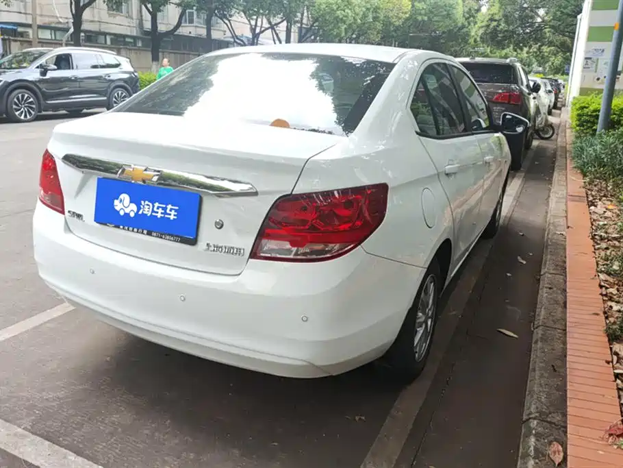 Chevrolet Sail 2015 3 1.5L AMT