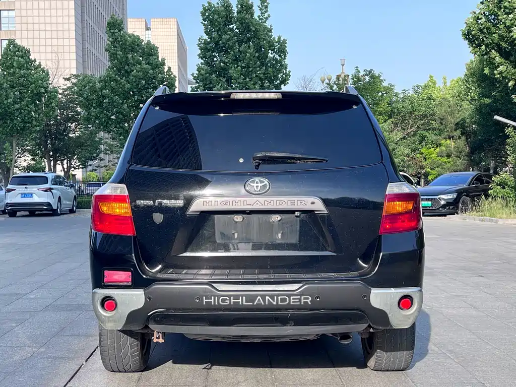 Toyota Highlander — миниатюра 5
