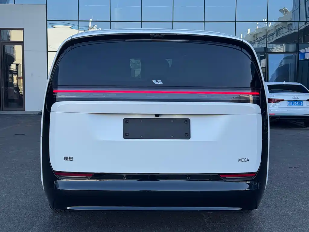 Li Auto Li MEGA — миниатюра 4