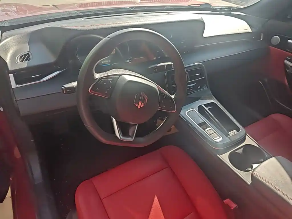 Leapmotor Leapmotor S01 — миниатюра 10