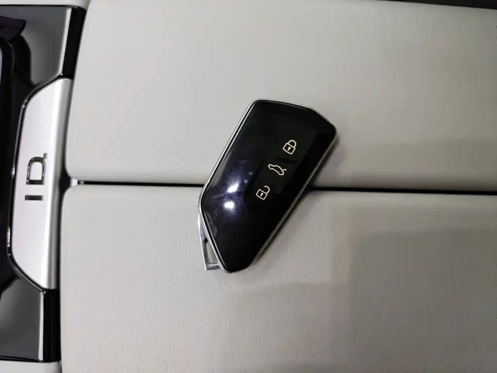 Volkswagen ID.7 VIZZION — миниатюра 13