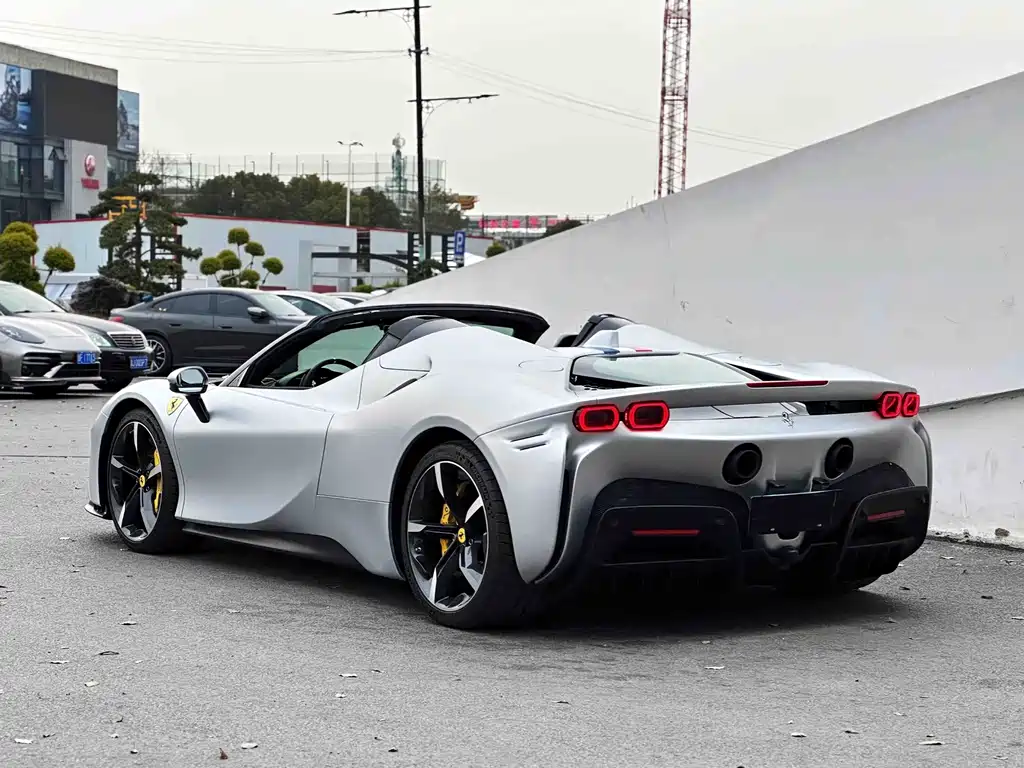 Ferrari SF90 — миниатюра 2