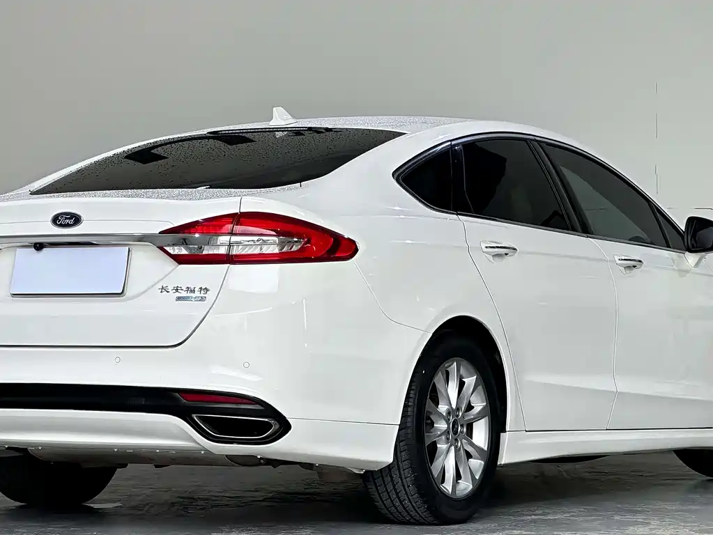 Ford Mondeo 2017 EcoBoost 180 Fashion