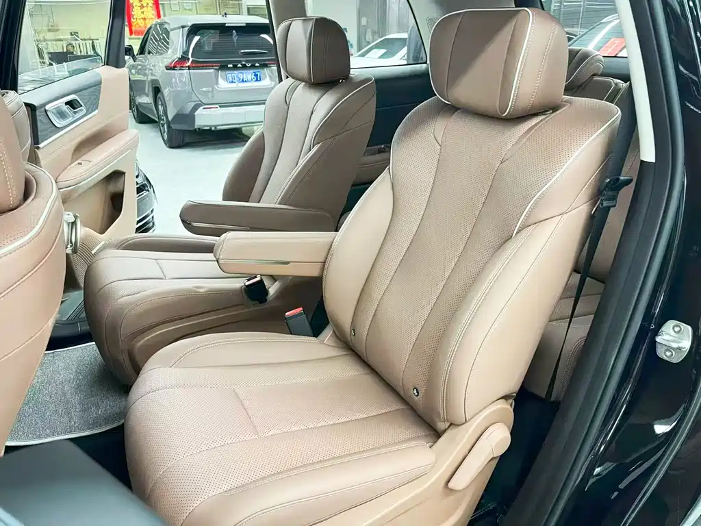 Wuling Xingguang L — миниатюра 17