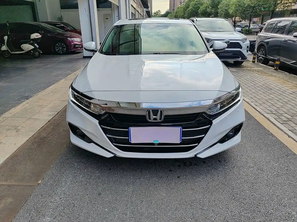 Honda Accord — миниатюра 2
