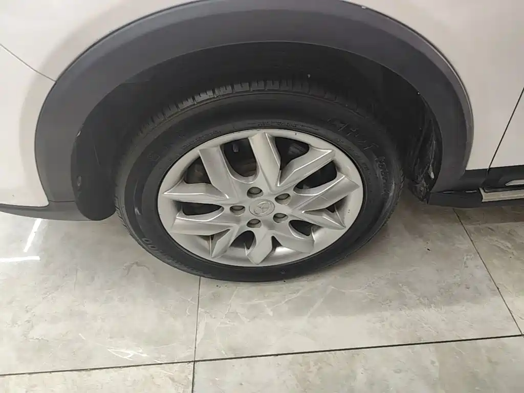 JAC Refine S3 — миниатюра 23