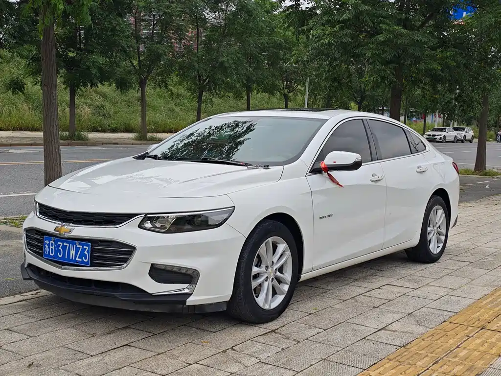 Купить Chevrolet Malibu XL