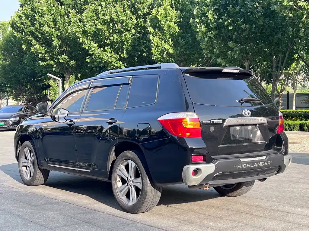 Toyota Highlander — миниатюра 6