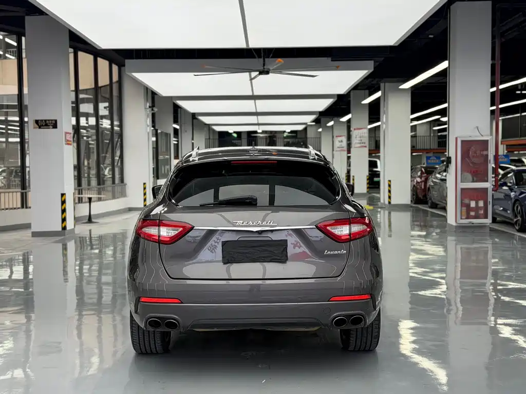 Maserati Levante — миниатюра 14