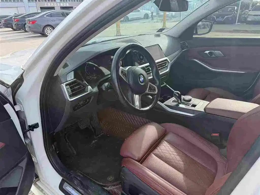 BMW 3 Series — миниатюра 3