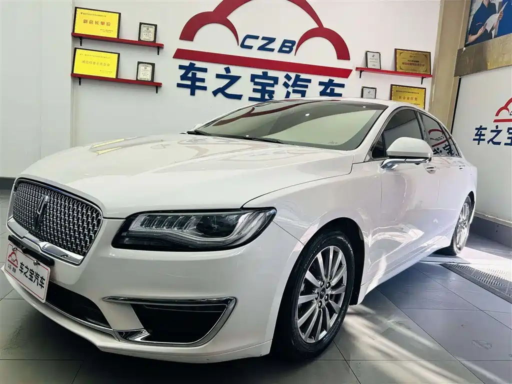 Купить Lincoln MKZ