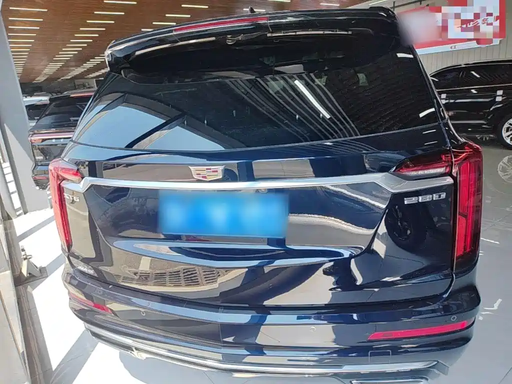 Cadillac XT6 2021 28T мест Luxury