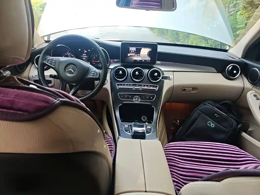 Mercedes-Benz C-Class — миниатюра 10