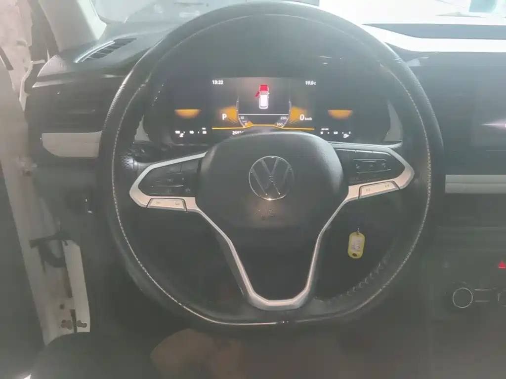 Volkswagen Tharu — миниатюра 11