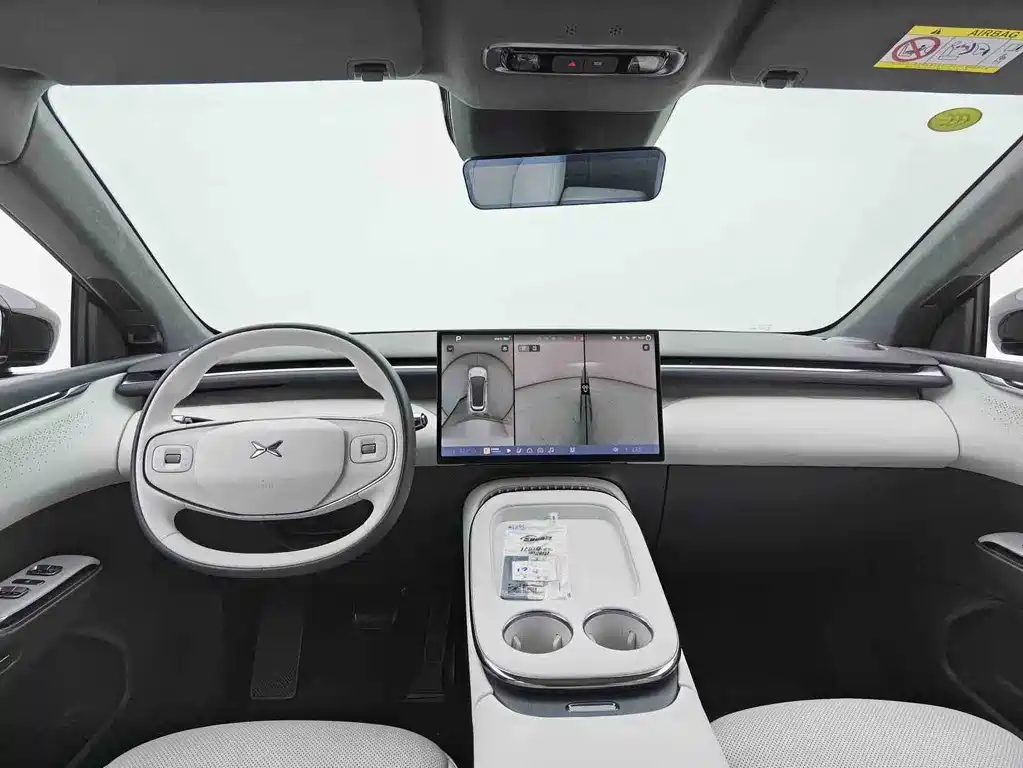 XPeng G7 — миниатюра 4